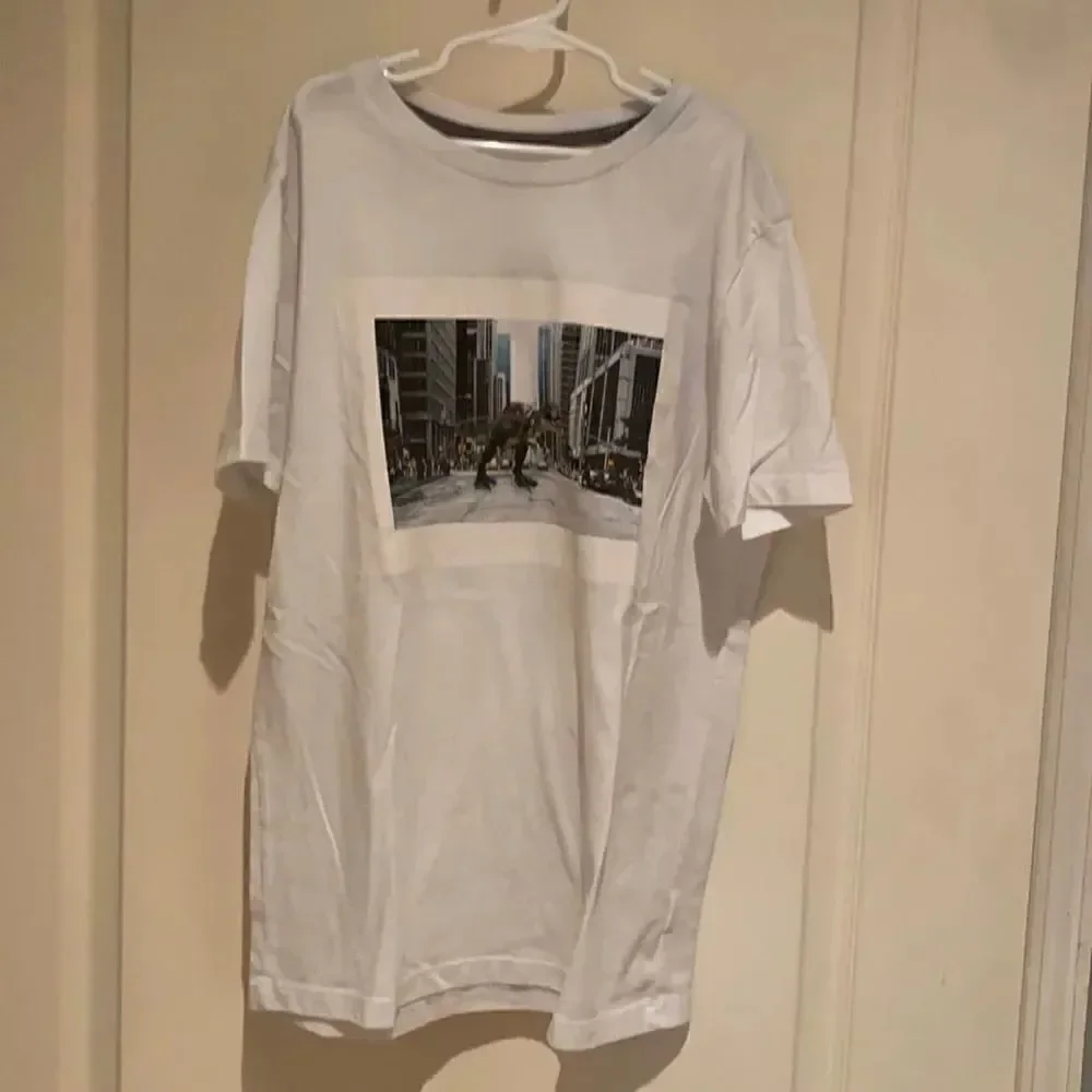 Old Navy tee 14-16